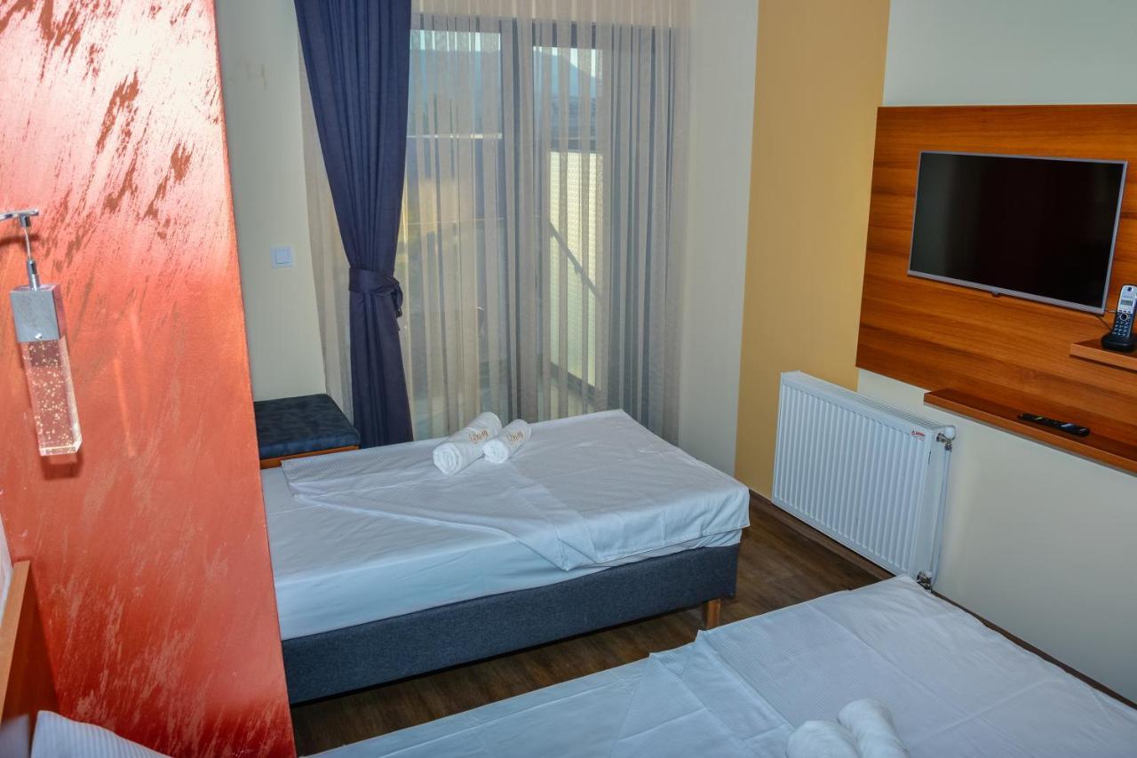 סקופיה Hotel Story מראה חיצוני תמונה