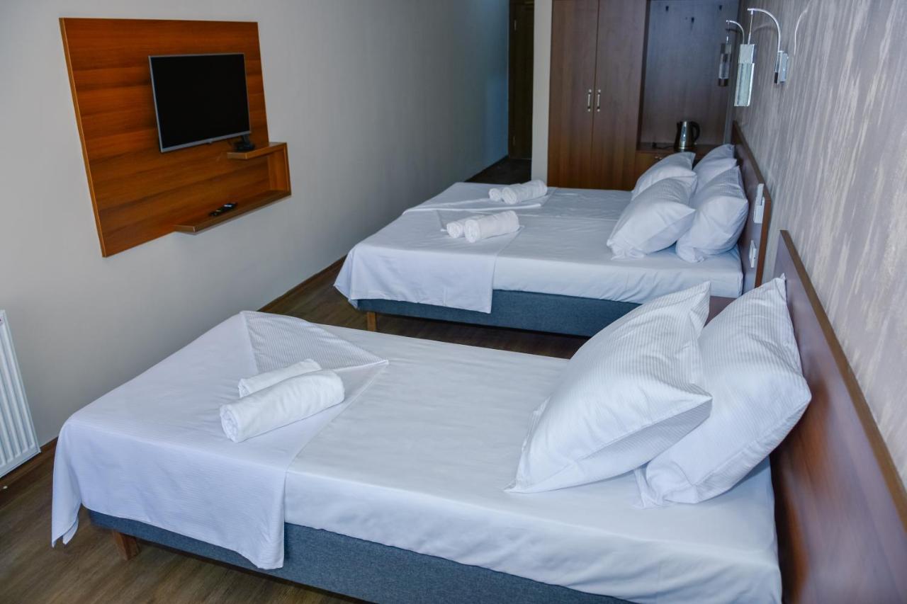 סקופיה Hotel Story מראה חיצוני תמונה