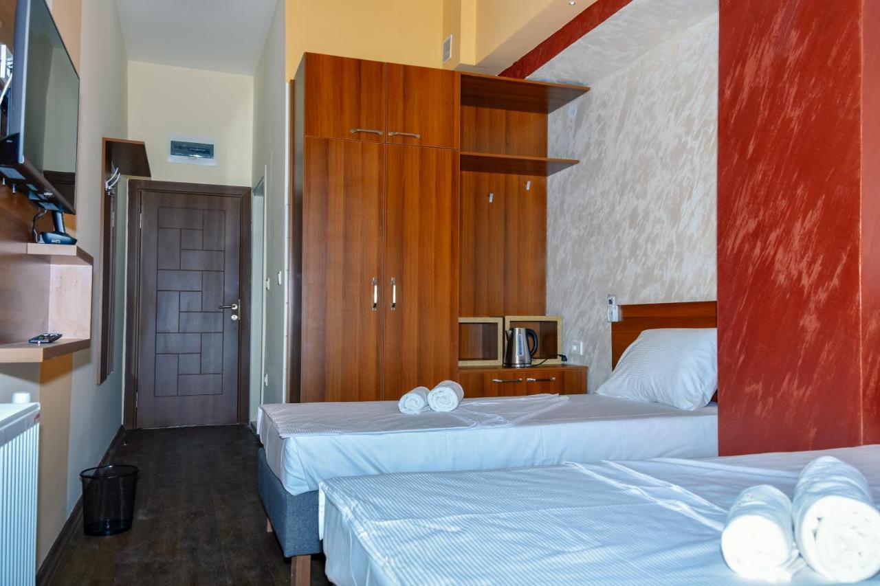 סקופיה Hotel Story מראה חיצוני תמונה