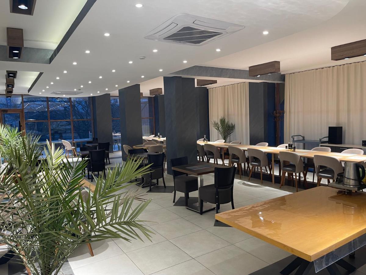 סקופיה Hotel Story מראה חיצוני תמונה